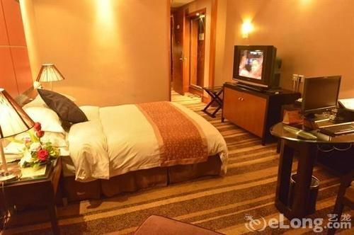 Sprot-Life Garden Hotel Wuhan Esterno foto