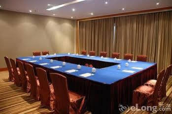 Sprot-Life Garden Hotel Wuhan Esterno foto